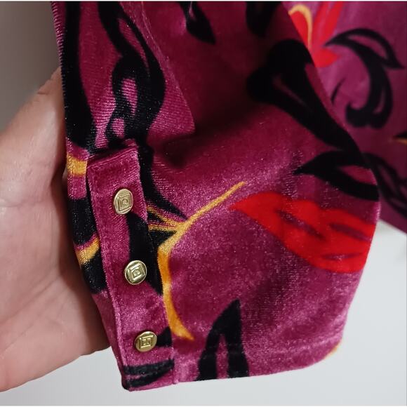 NEW purple velour mock neck with tropical flowers sz M - Picture 5 of 11